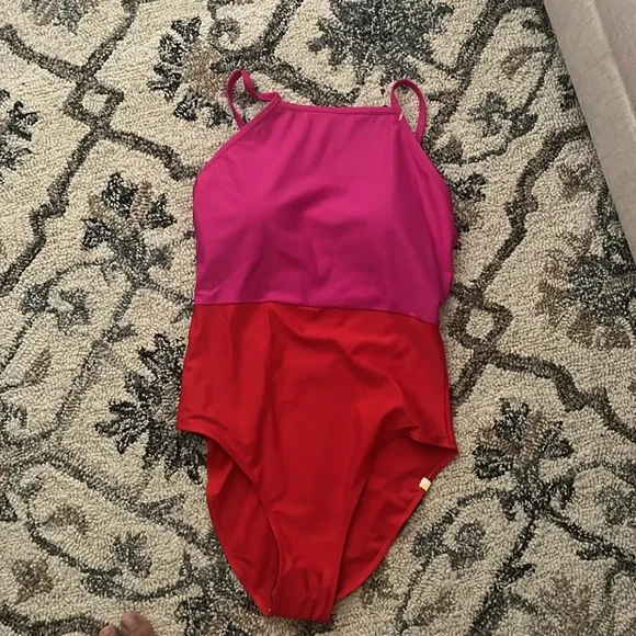 Summersalt NWT The High Neck One piece size 6 - Picture 5 of 11